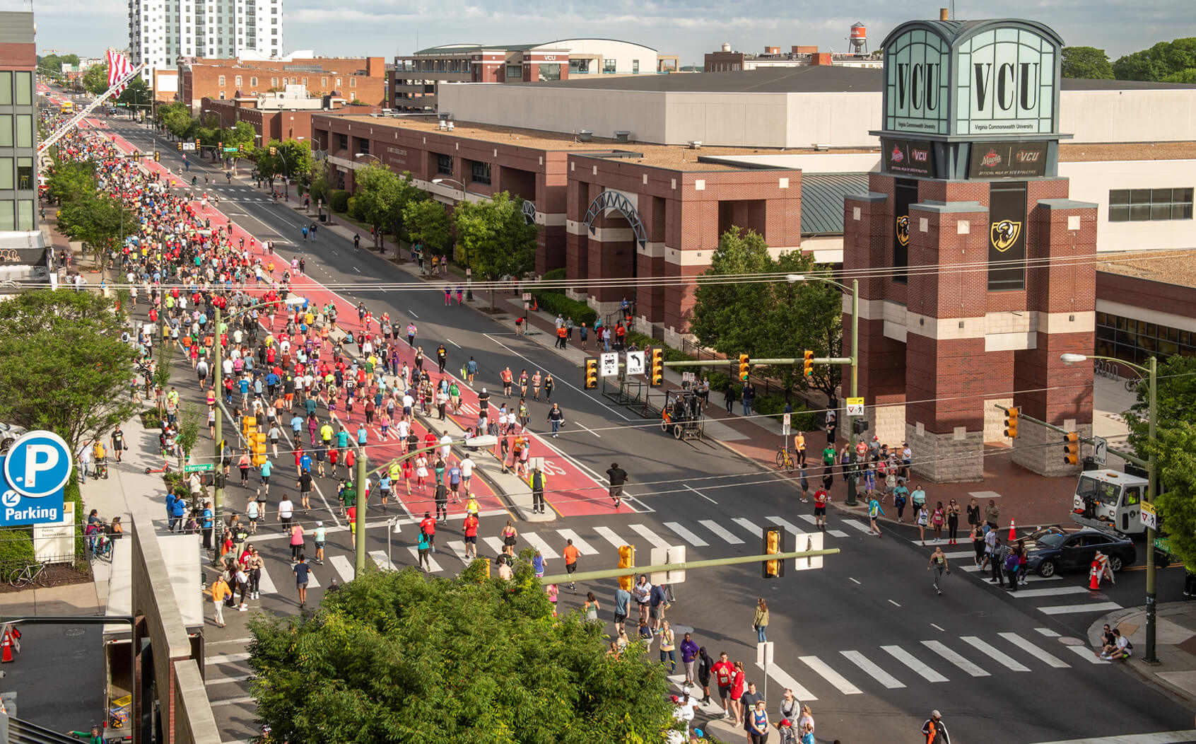 Slide---Broad-Street-Mile